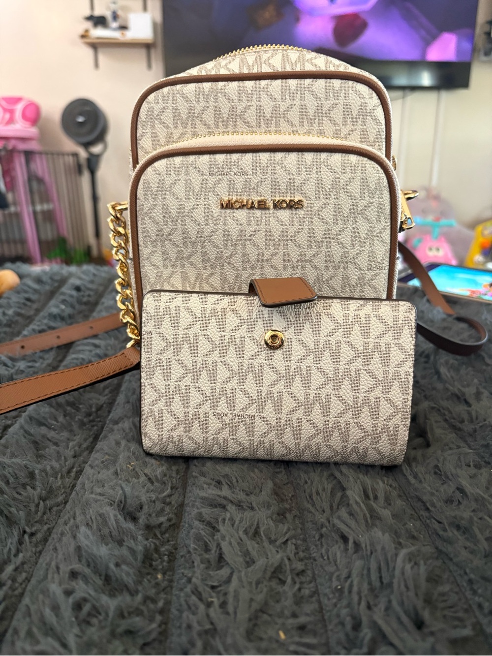 Michael Kors Beige Logo Crossbody Bag with Matching Wallet